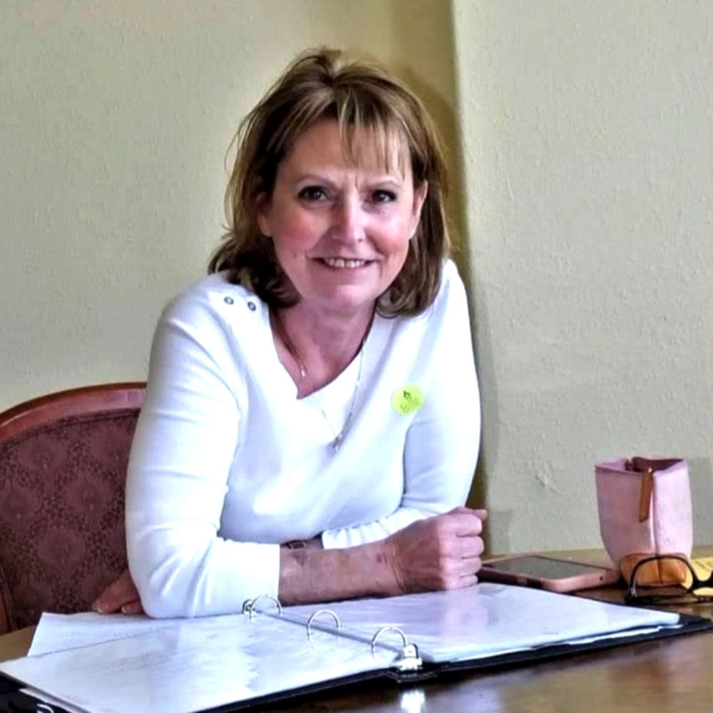 Meet your Posher, Niki